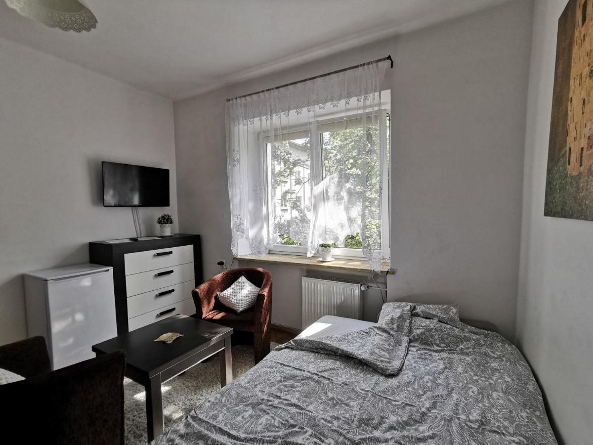 Krakow Centrum Gurgacza Apartments Екстер'єр фото